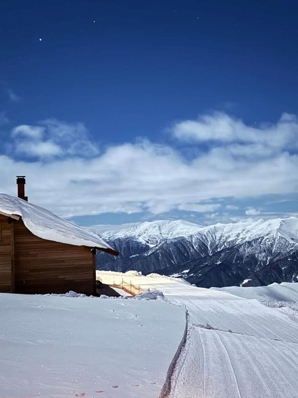 Khada Hut