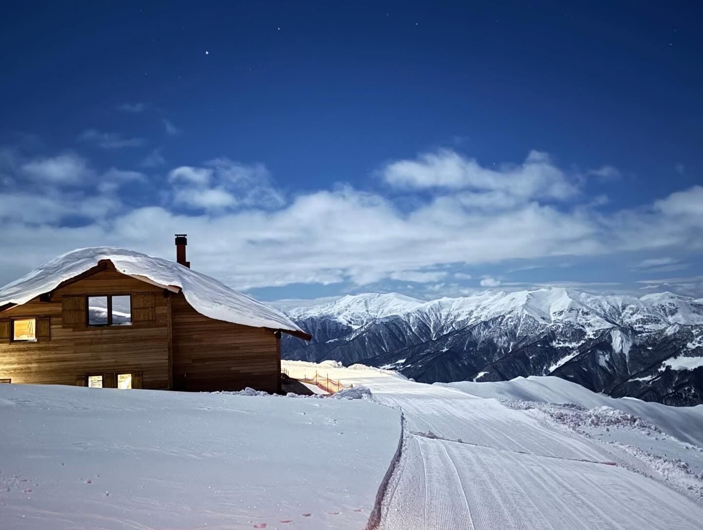 Khada Hut